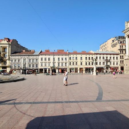 Romantic Lux Vivaldi Suite Svobode Avenue 39 Lwów Zewnętrze zdjęcie