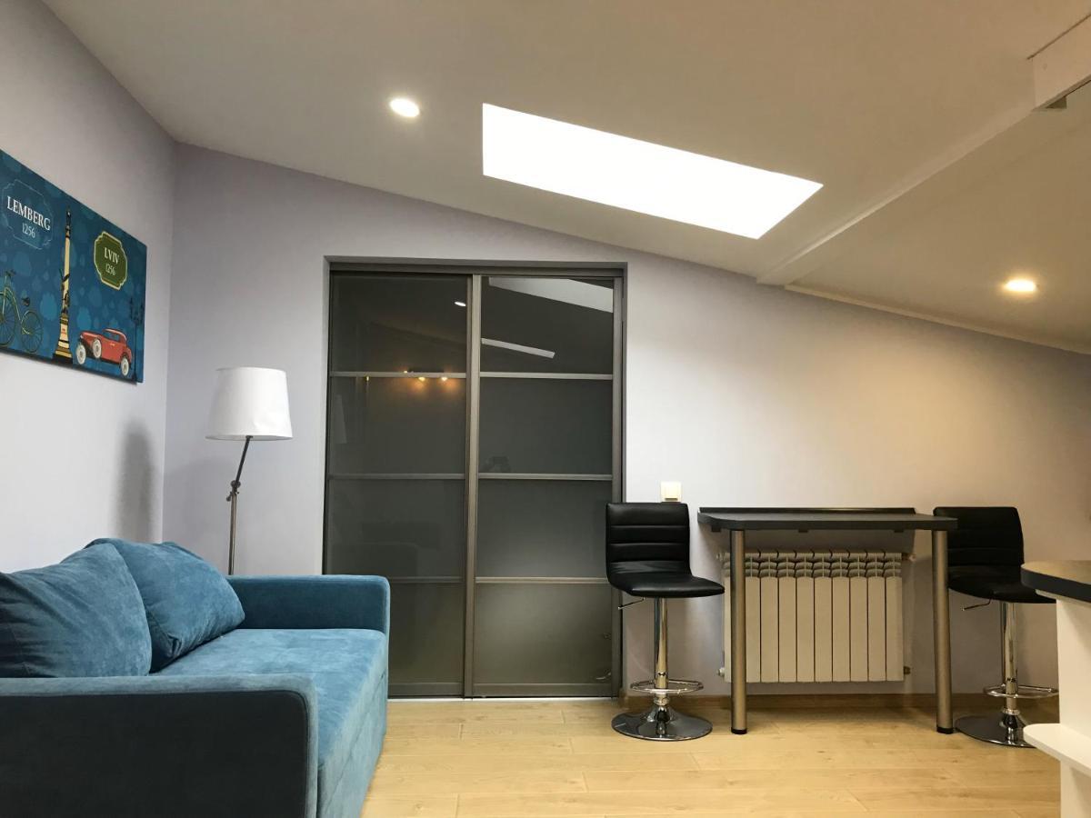 Romantic Lux Vivaldi Suite Svobode Avenue 39 Lwów Zewnętrze zdjęcie