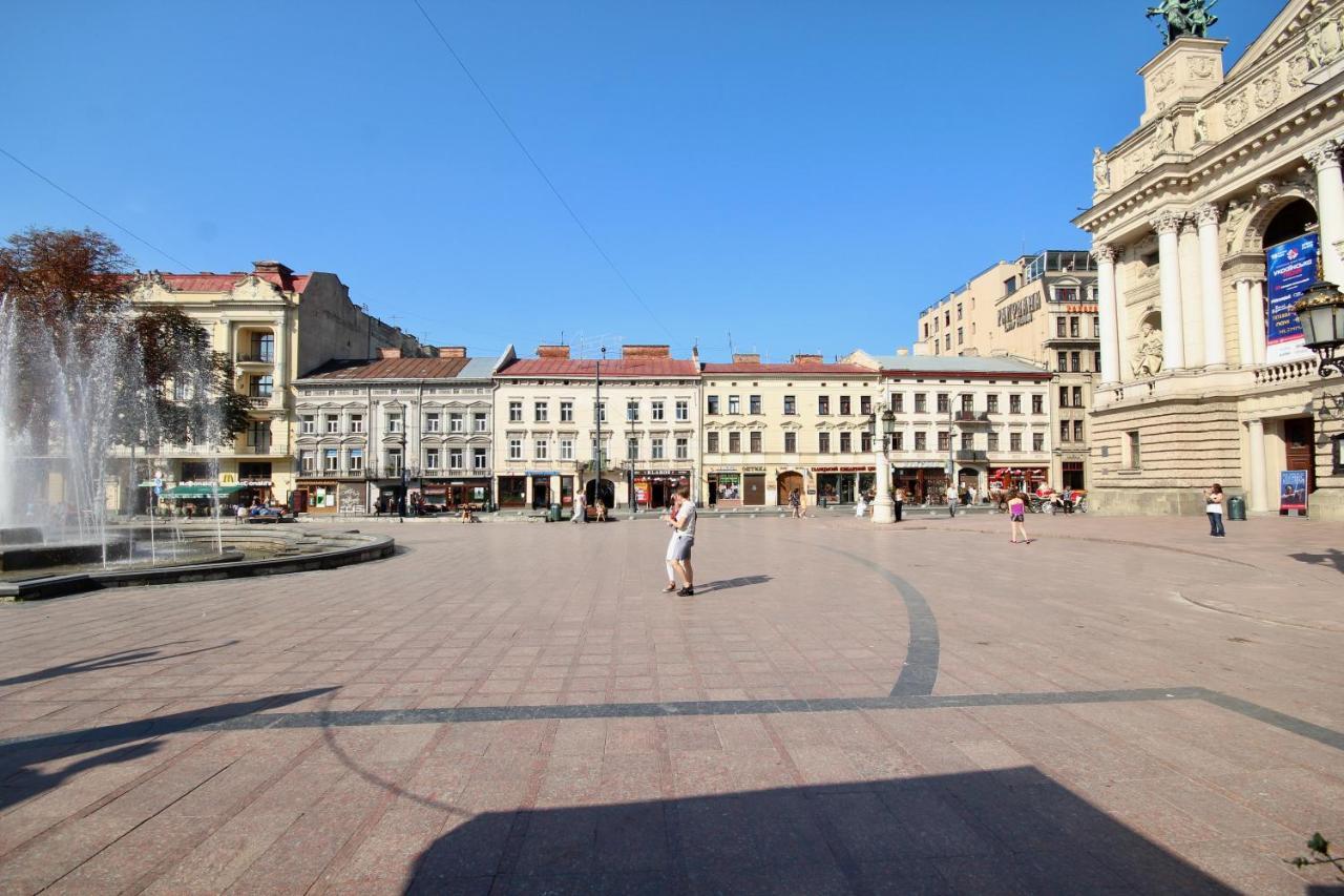 Romantic Lux Vivaldi Suite Svobode Avenue 39 Lwów Zewnętrze zdjęcie