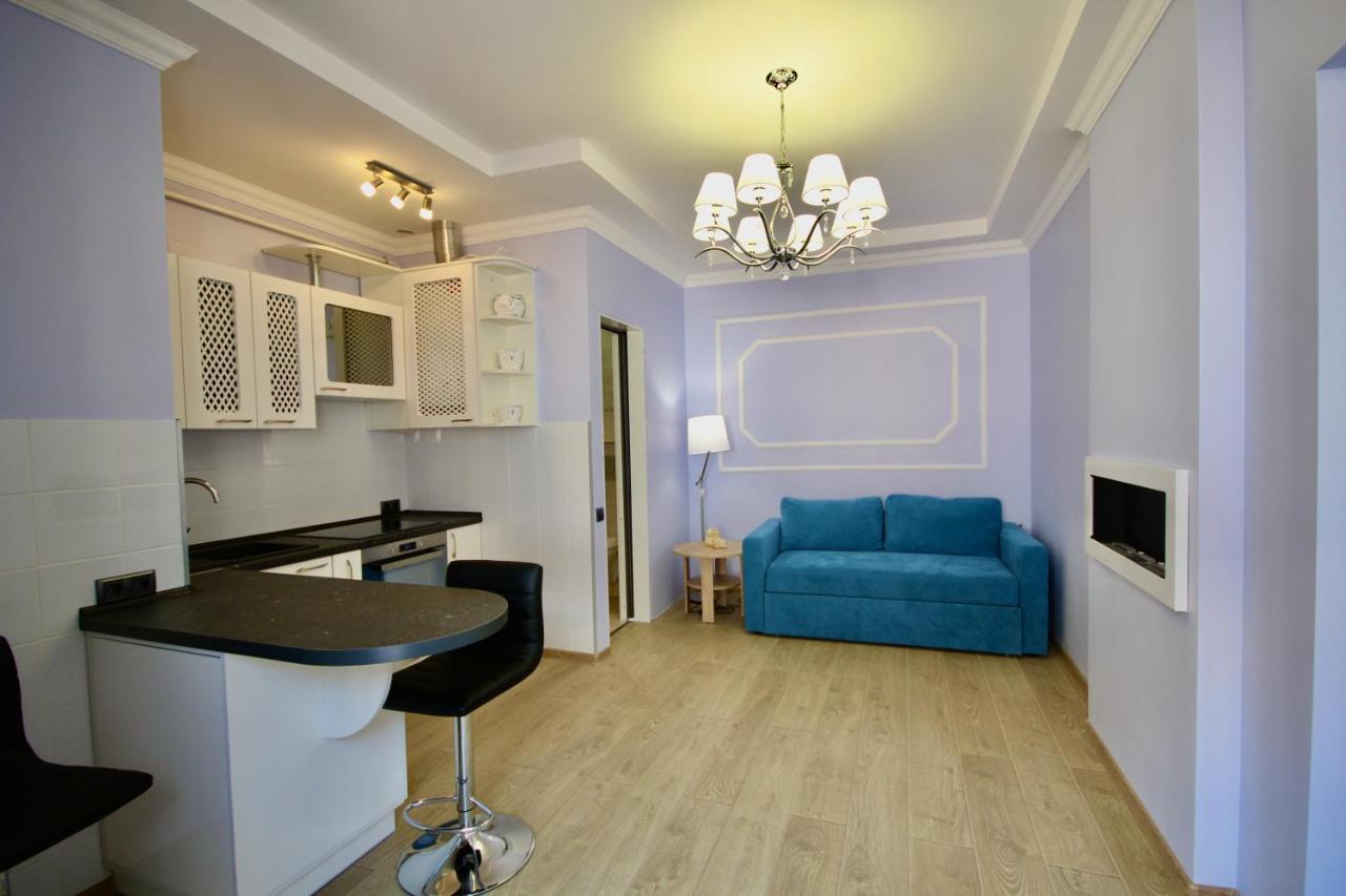 Romantic Lux Vivaldi Suite Svobode Avenue 39 Lwów Zewnętrze zdjęcie