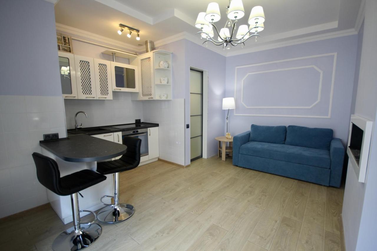 Romantic Lux Vivaldi Suite Svobode Avenue 39 Lwów Zewnętrze zdjęcie