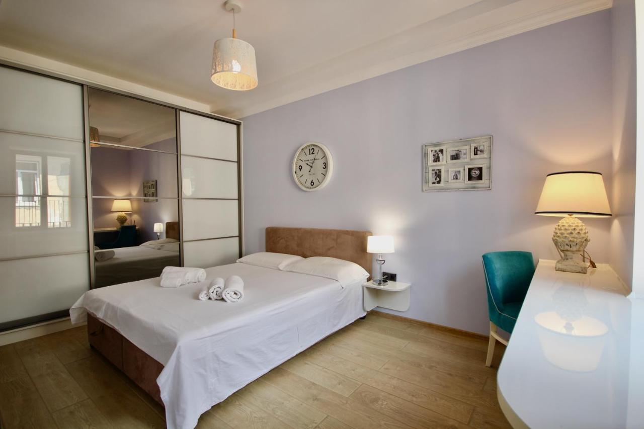 Romantic Lux Vivaldi Suite Svobode Avenue 39 Lwów Zewnętrze zdjęcie